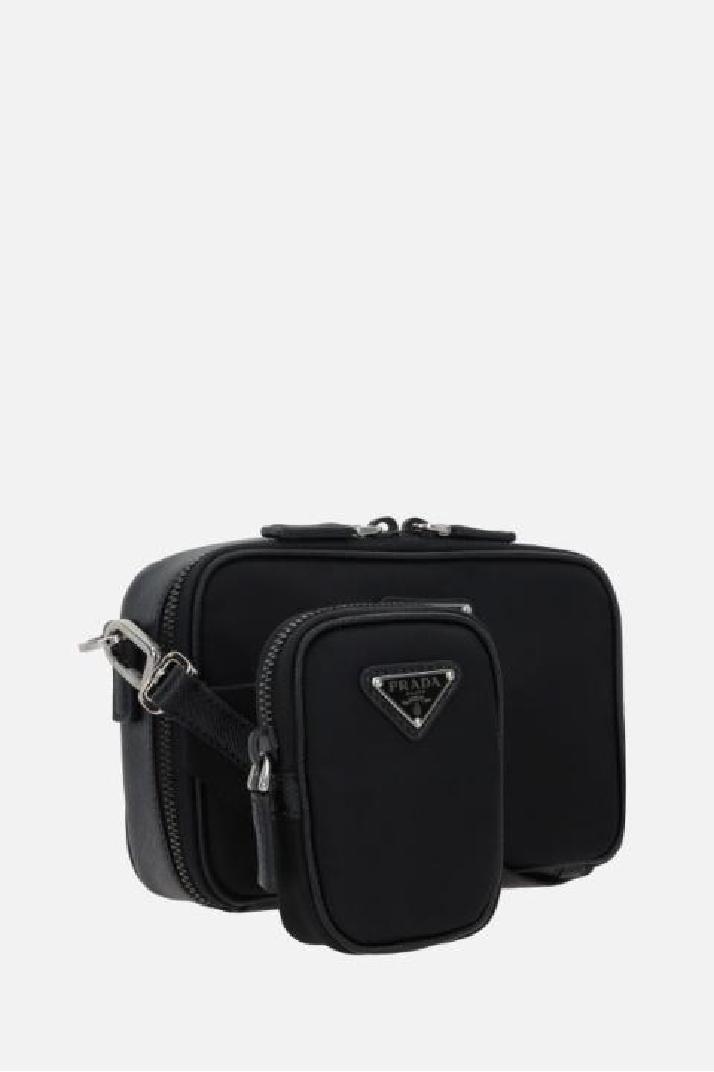 PRADA프라다 남성 메신저백 Prada Brique crossbody bag in Re-Nylon and Saffiano leather