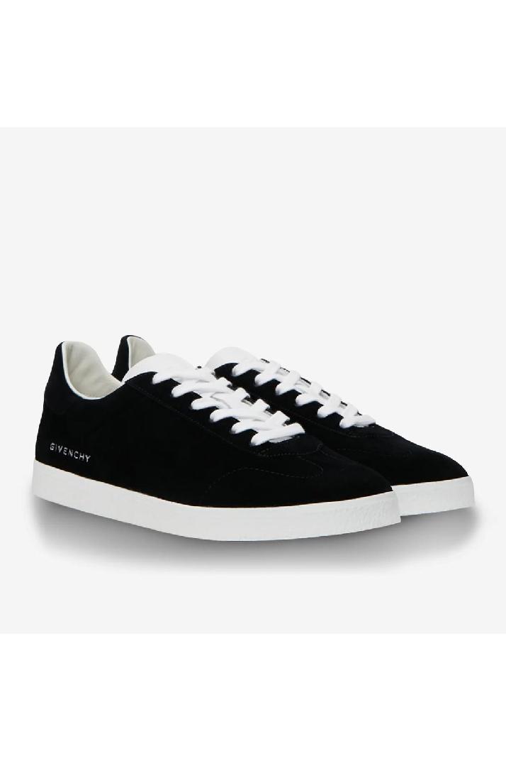 GIVENCHY지방시 남성 스니커즈 Givenchy Town Suede Sneakers