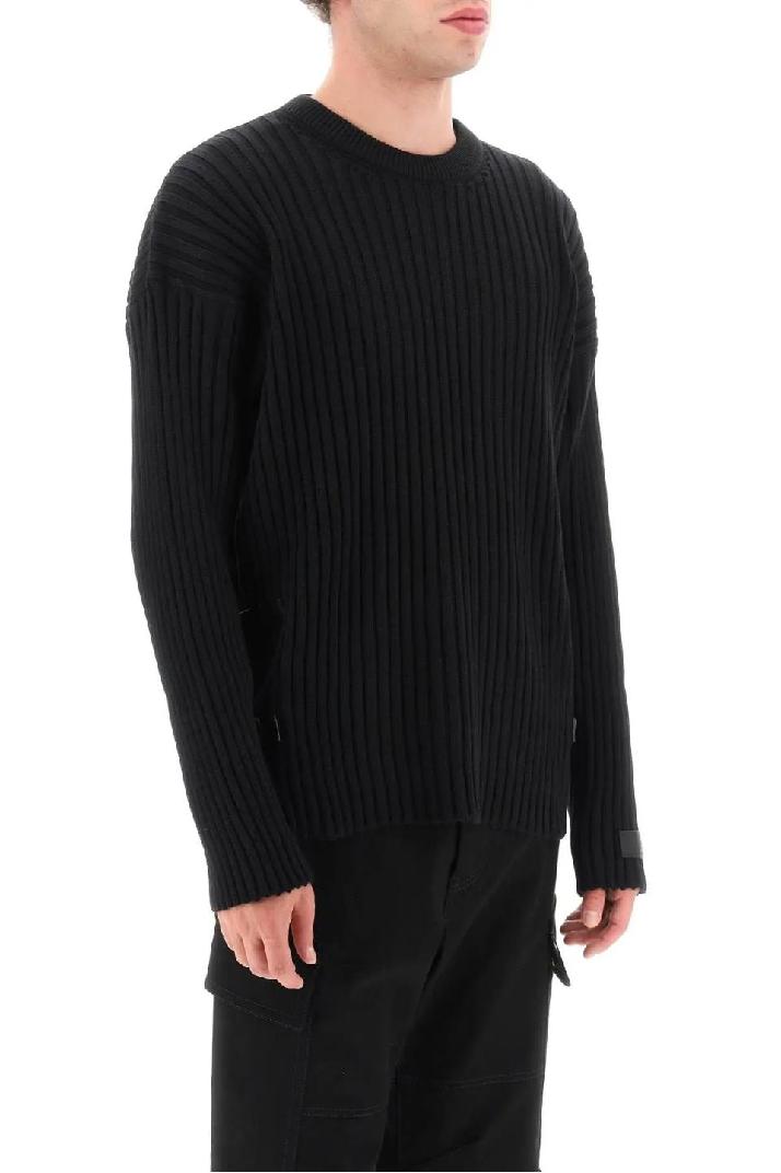 VERSACE베르사체 남성 스웨터 ribbed-knit sweater with leather straps