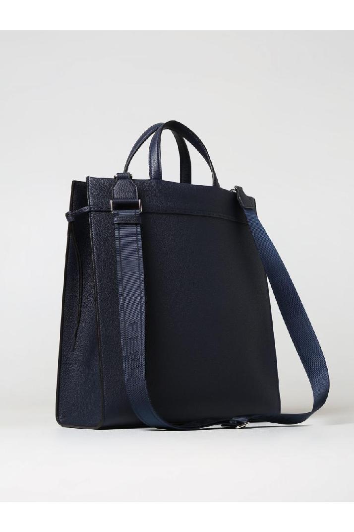 Fendi펜디 남성 토트백 Fendi go to shopper medium bag in grained leather with embossed logo