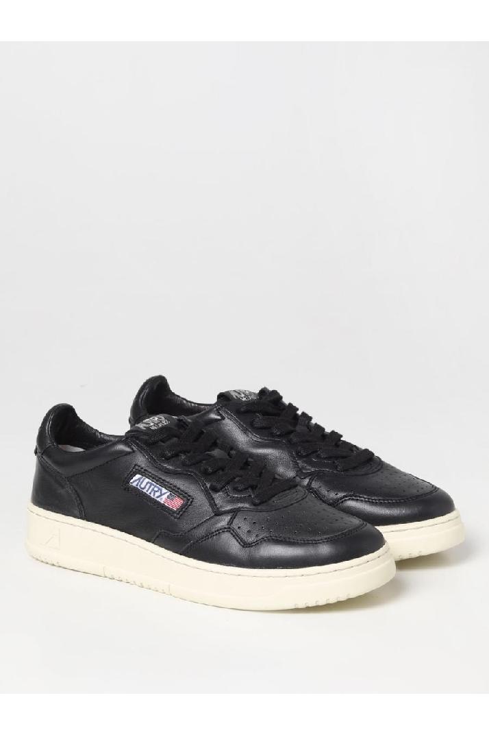 Autry오트리 남성 스니커즈 Autry medalist leather sneakers