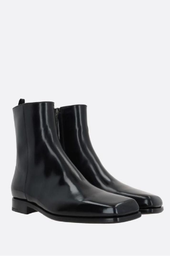 PRADA프라다 남성 부츠 brushed leather ankle boots