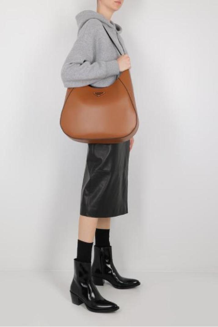 PRADA프라다 여성 숄더백 City leather large hobo bag