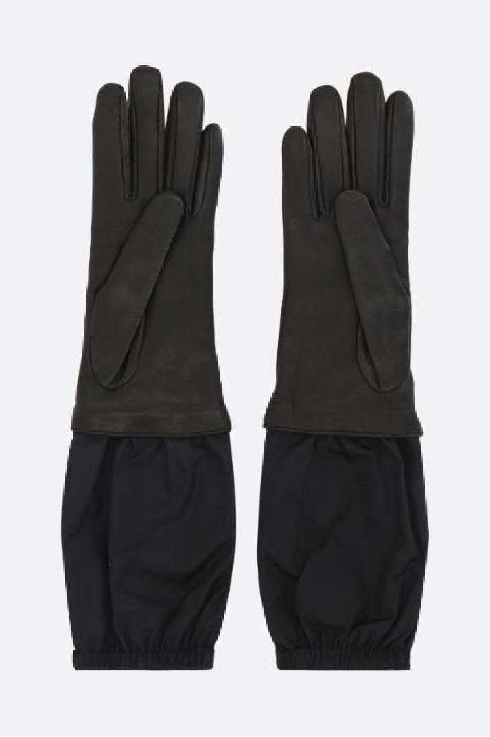 PRADA프라다 여성 장갑 nappa and Re-Nylon long gloves