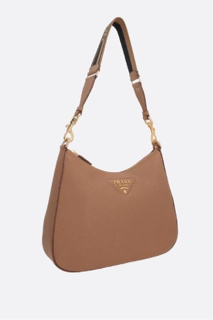 PRADA프라다 여성 숄더백 grainy leather medium hobo bag