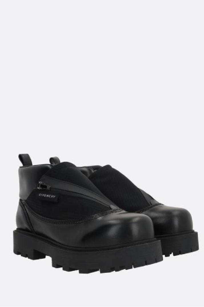 GIVENCHY지방시 남성 부츠 Storm smooth leather and nylon ankle boots