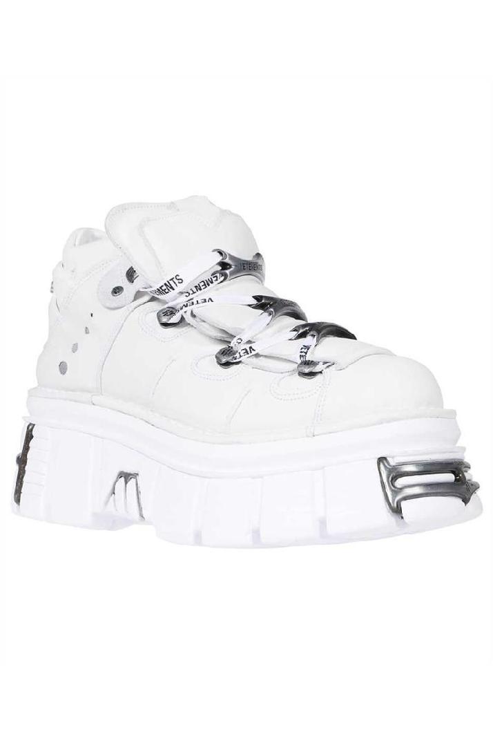 Vetements베트멍 남성 스니커즈 Vetements UE63BO100W VETEMENTS X NEWROCK PLATFORM Sneakers - White